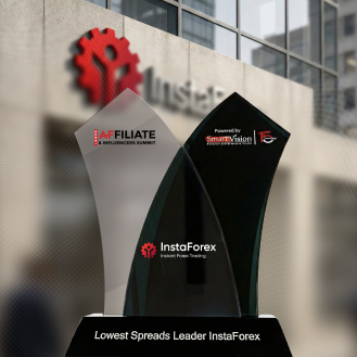 InstaForex honored with 